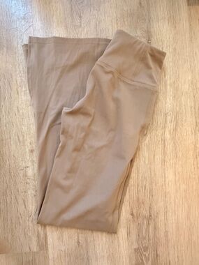 NWOT Wide-Leg Leggings - Taupe